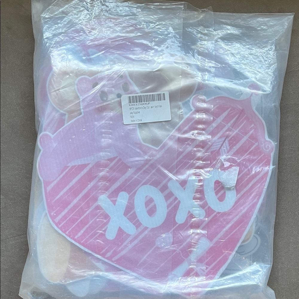 Pink XOXO Heart Lawn Yard Decorations